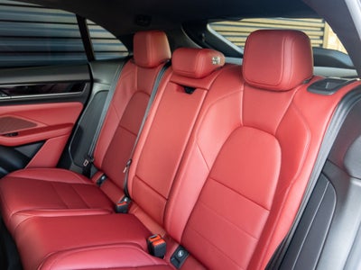 2026 Porsche Macan Electric 4