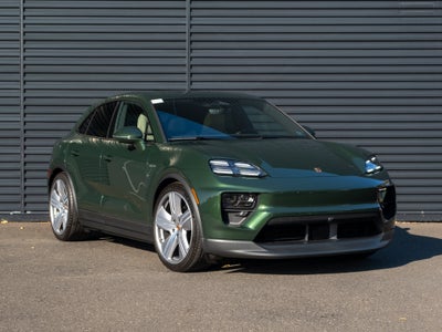 2026 Porsche Macan Electric 4