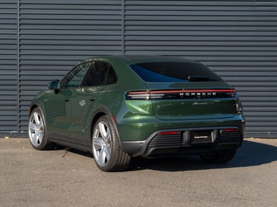 2026 Porsche Macan Electric 4