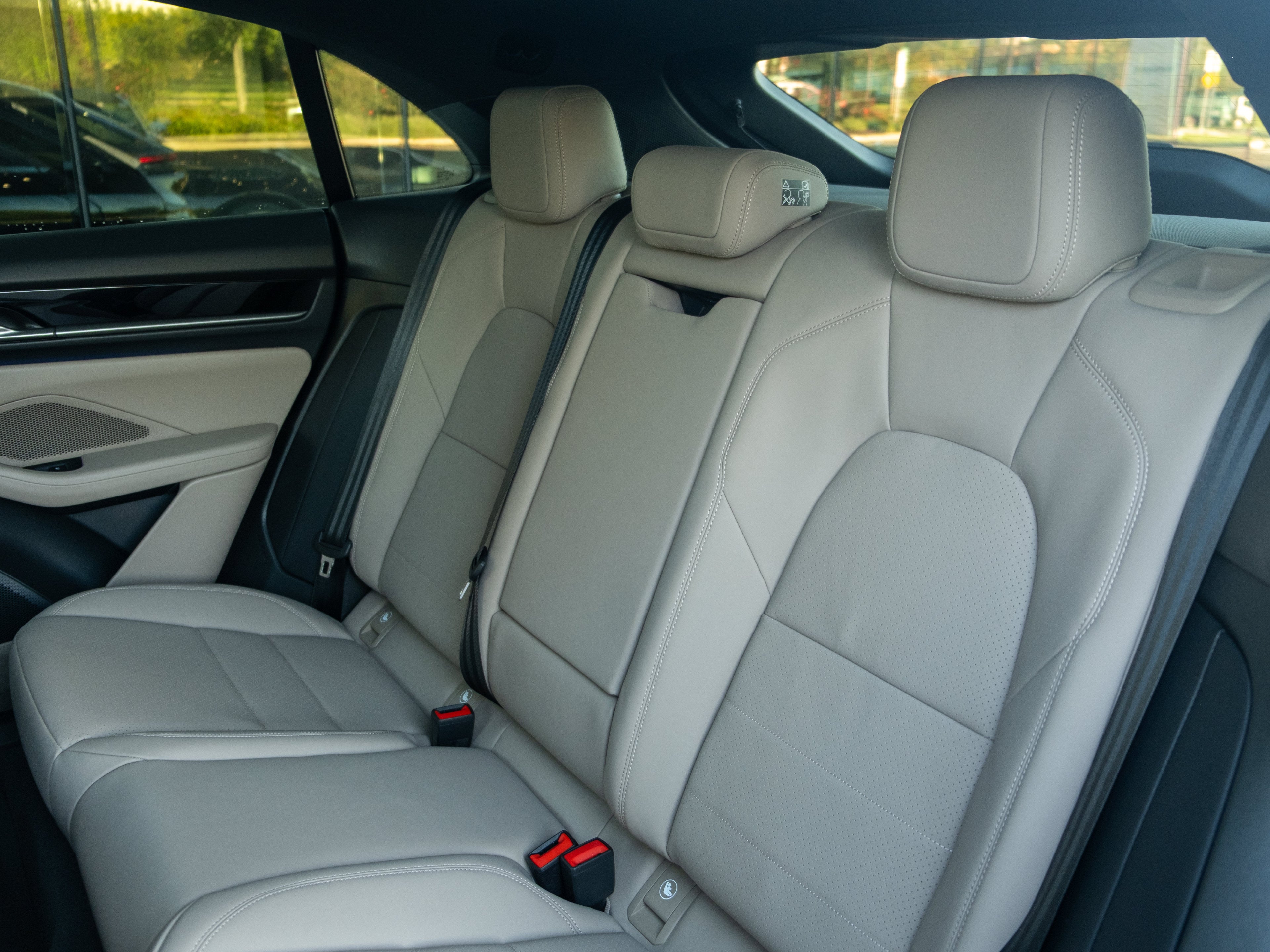2026 Porsche Macan Electric 4