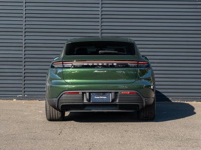 2026 Porsche Macan Electric 4