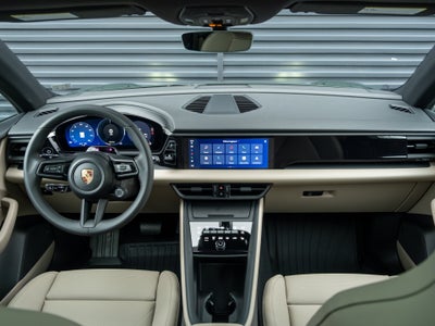 2026 Porsche Macan Electric 4