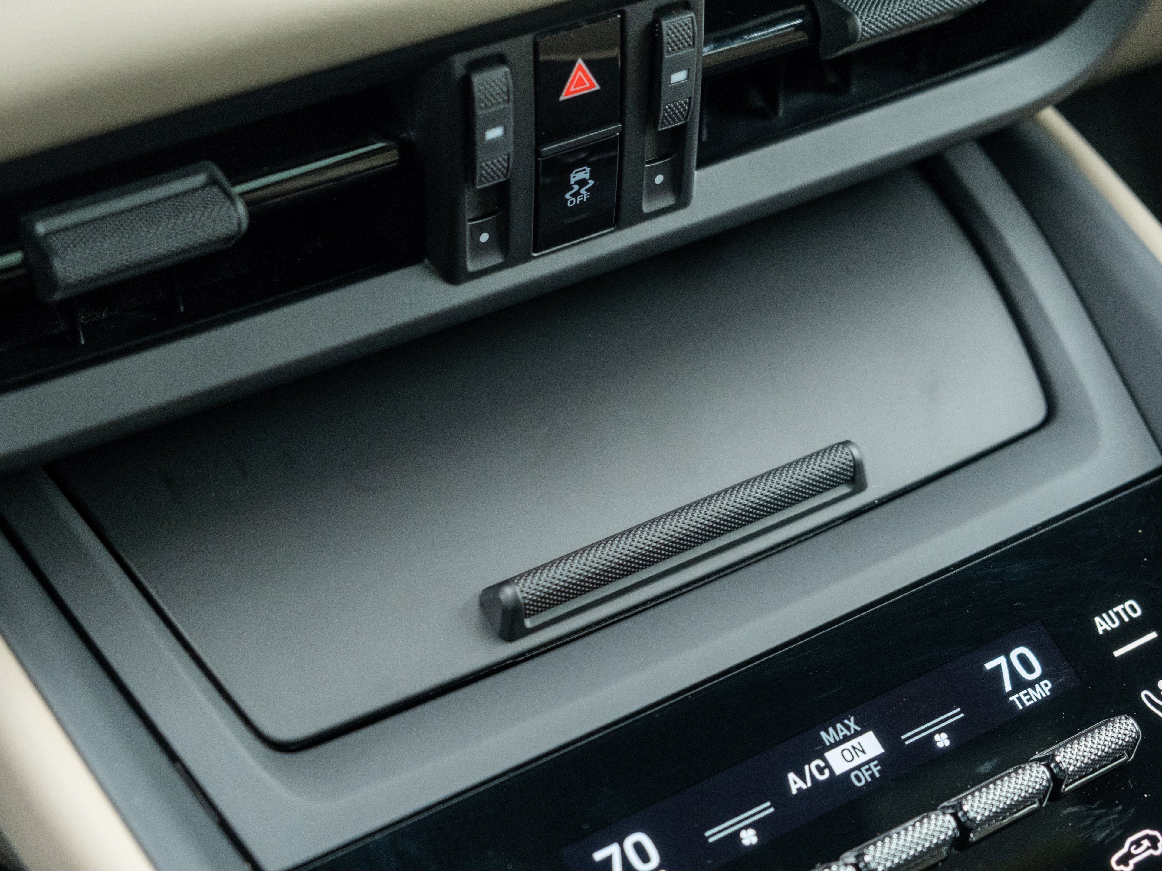 2026 Porsche Macan Electric 4