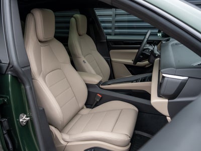 2026 Porsche Macan Electric 4