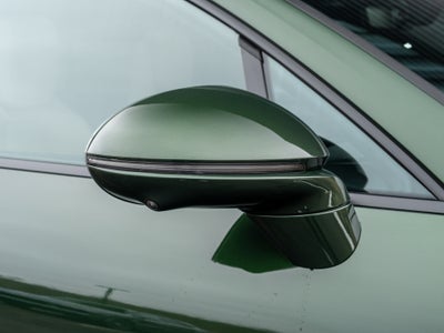 2026 Porsche Macan Electric 4