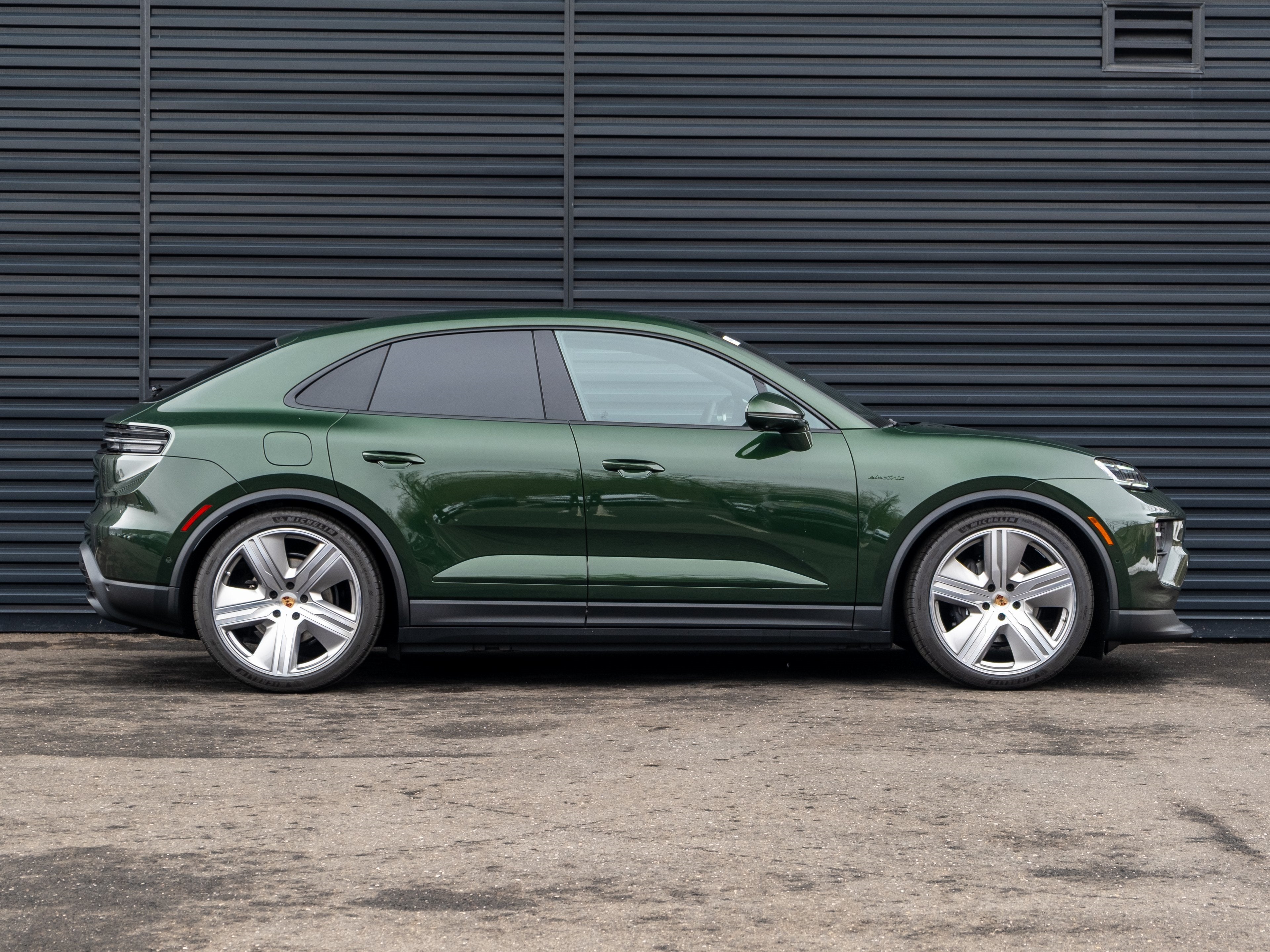 2026 Porsche Macan Electric 4