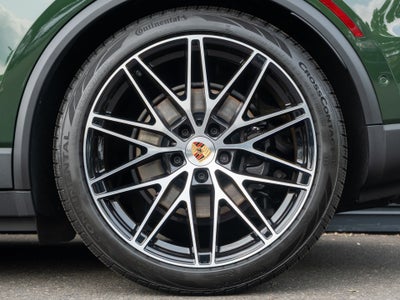 2026 Porsche Macan Electric 4