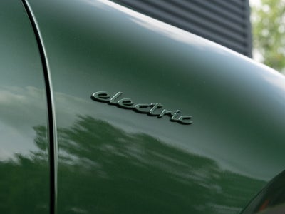 2026 Porsche Macan Electric 4