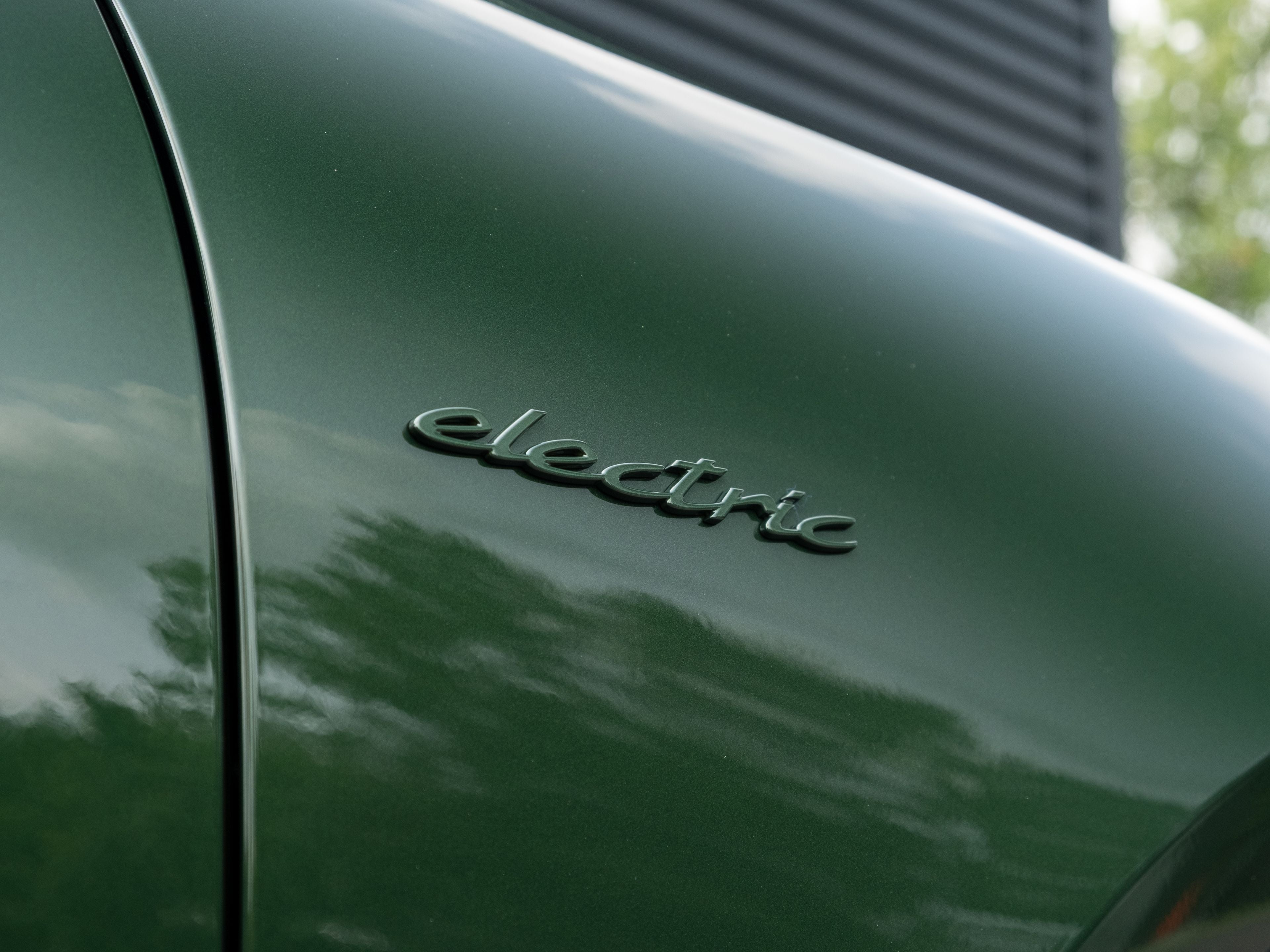 2026 Porsche Macan Electric 4