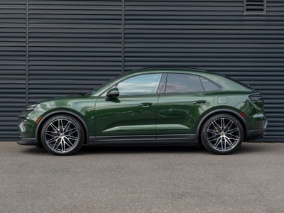 2026 Porsche Macan Electric 4