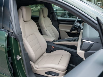 2026 Porsche Macan Electric 4