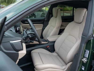 2026 Porsche Macan Electric 4