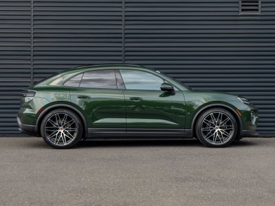 2026 Porsche Macan Electric 4