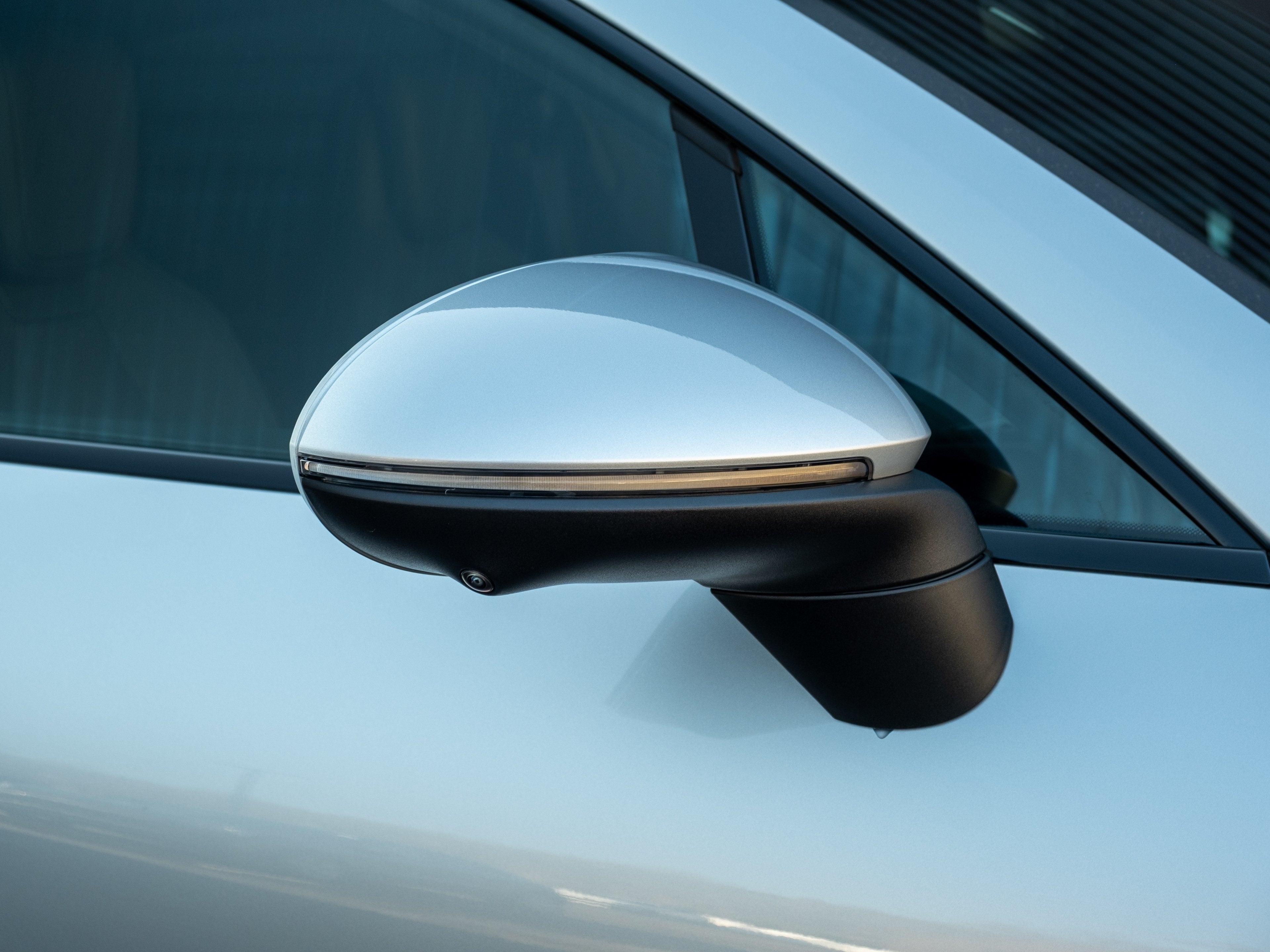 2026 Porsche Macan Electric 4