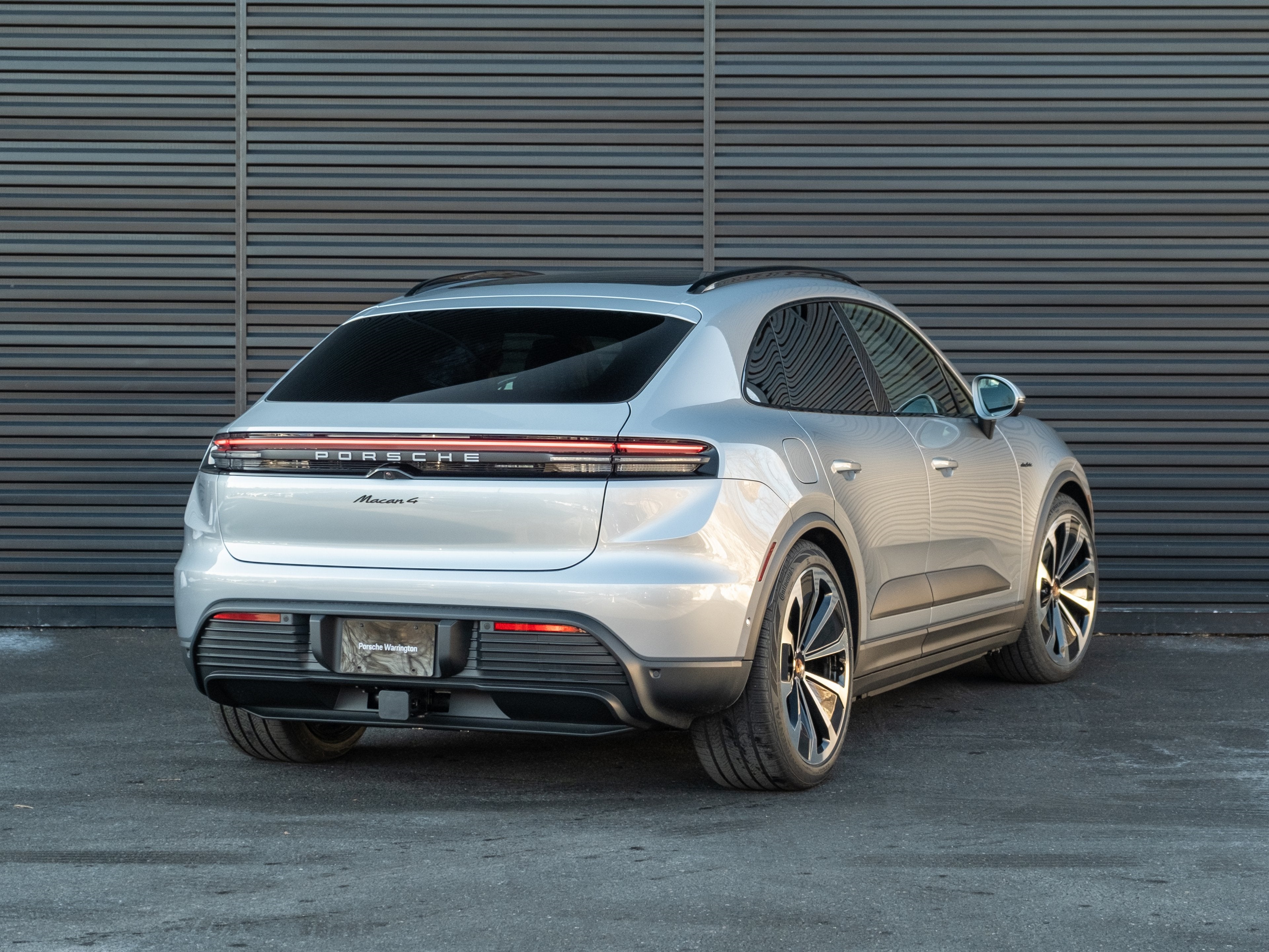 2026 Porsche Macan Electric 4