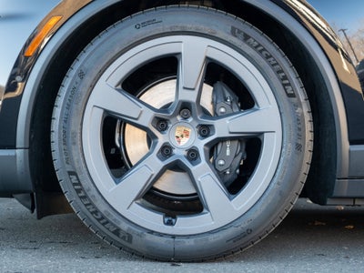 2026 Porsche Macan Electric 4