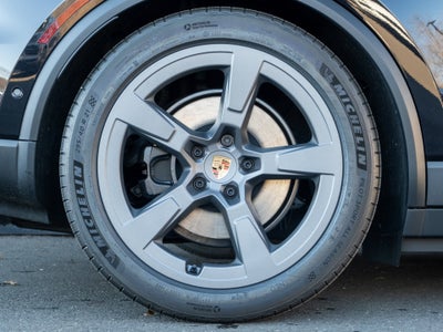 2026 Porsche Macan Electric 4