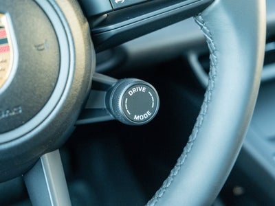 2026 Porsche Macan Electric 4