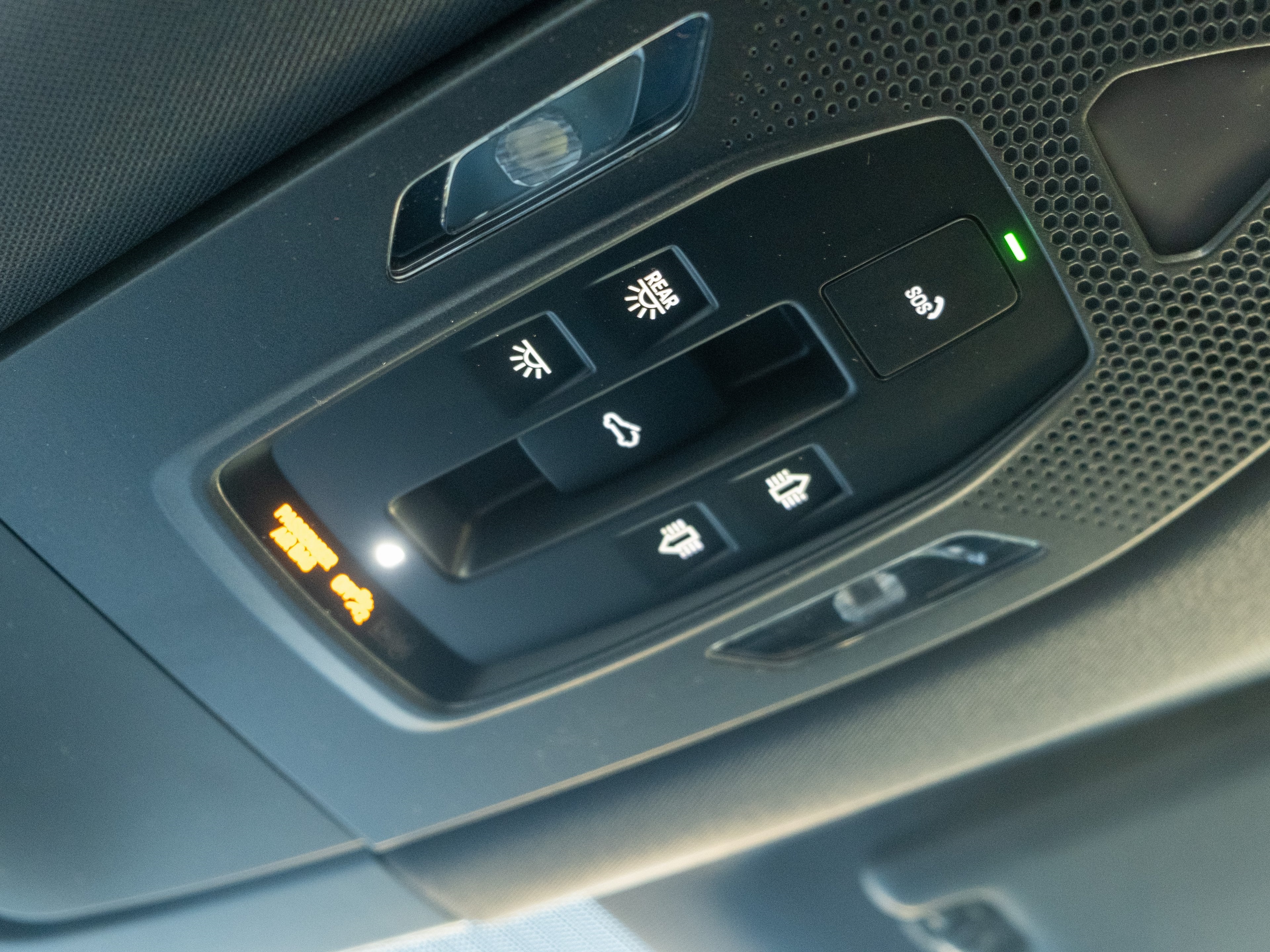 2026 Porsche Macan Electric 4