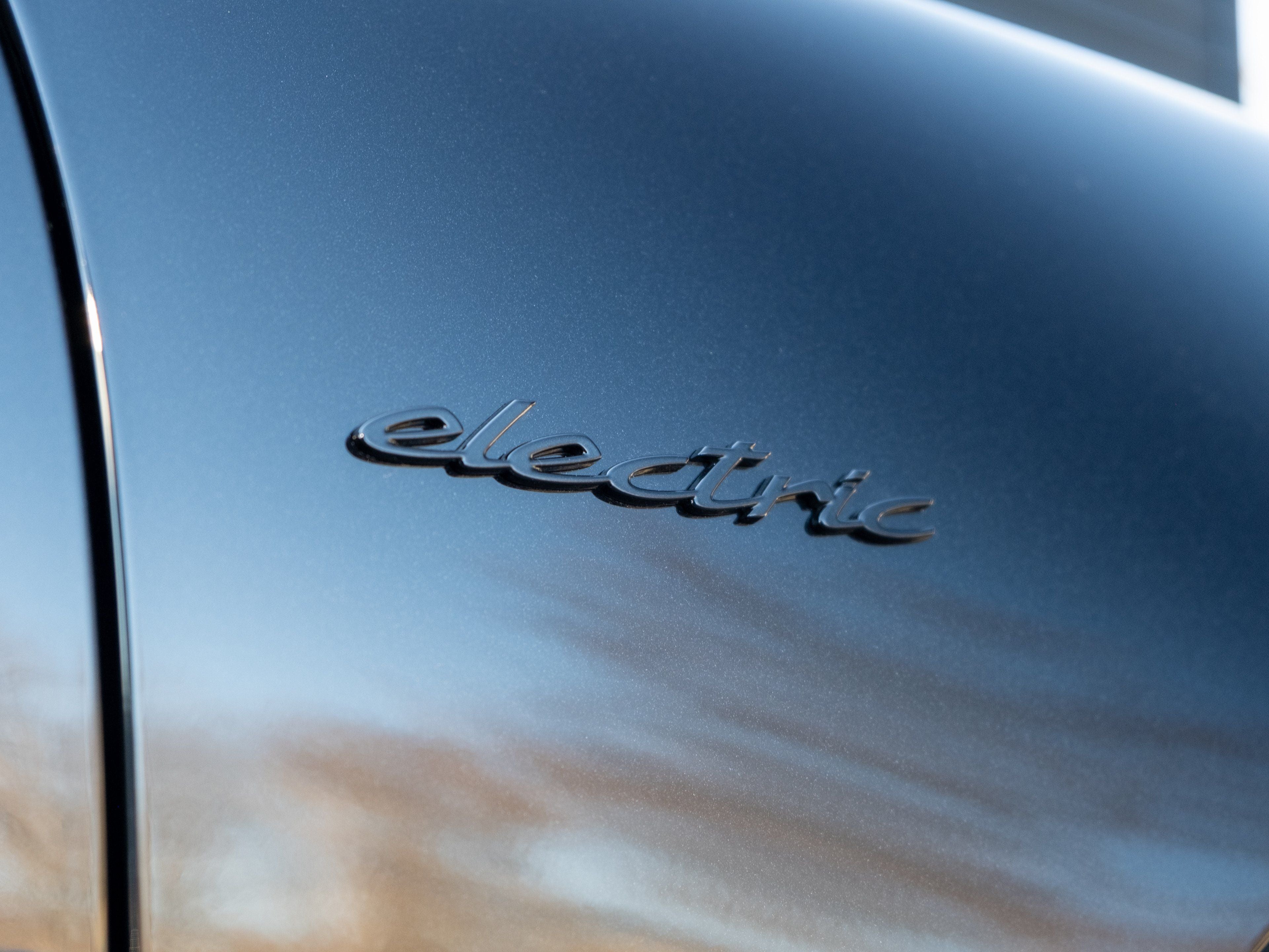 2026 Porsche Macan Electric 4