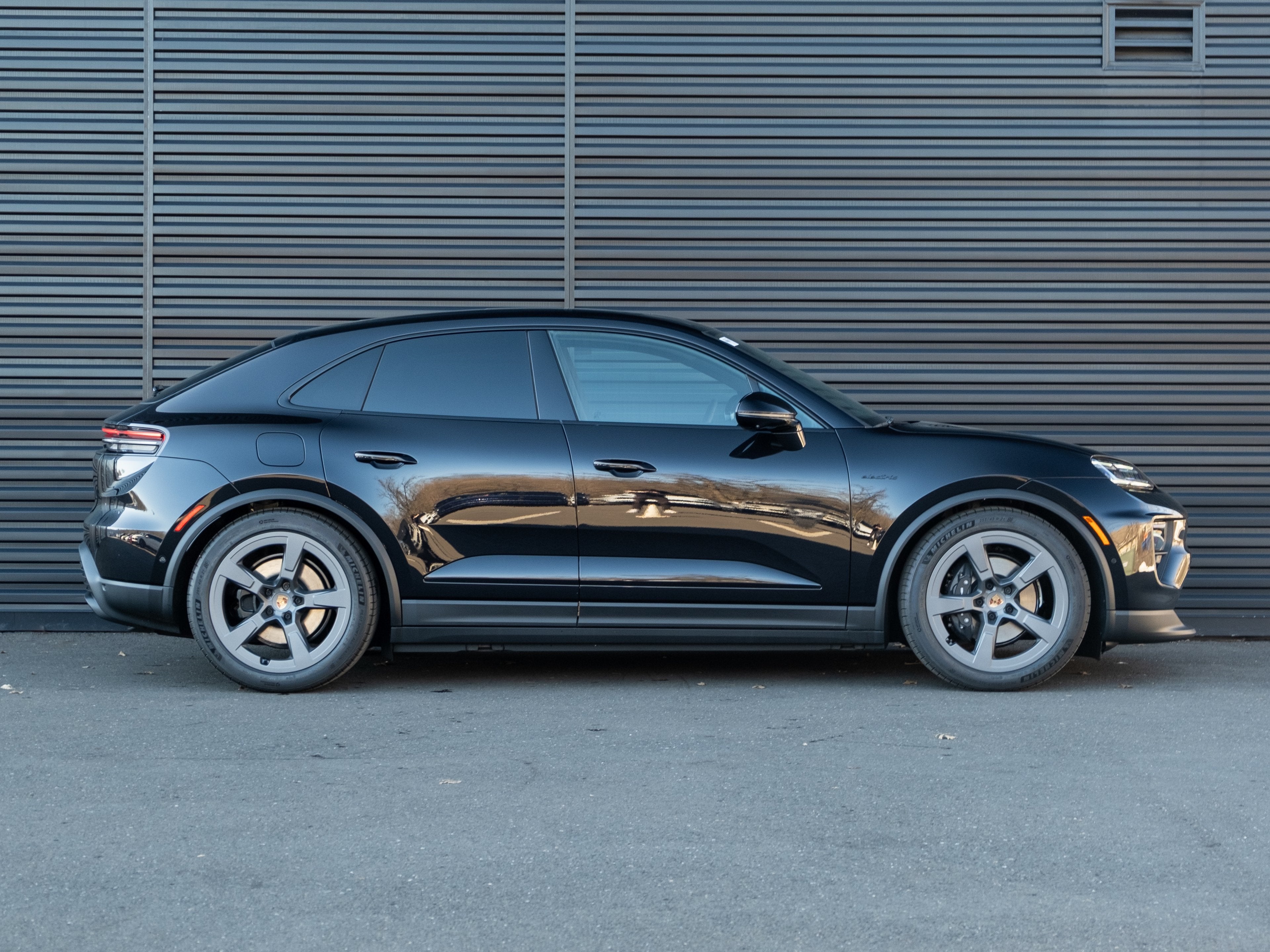 2026 Porsche Macan Electric 4