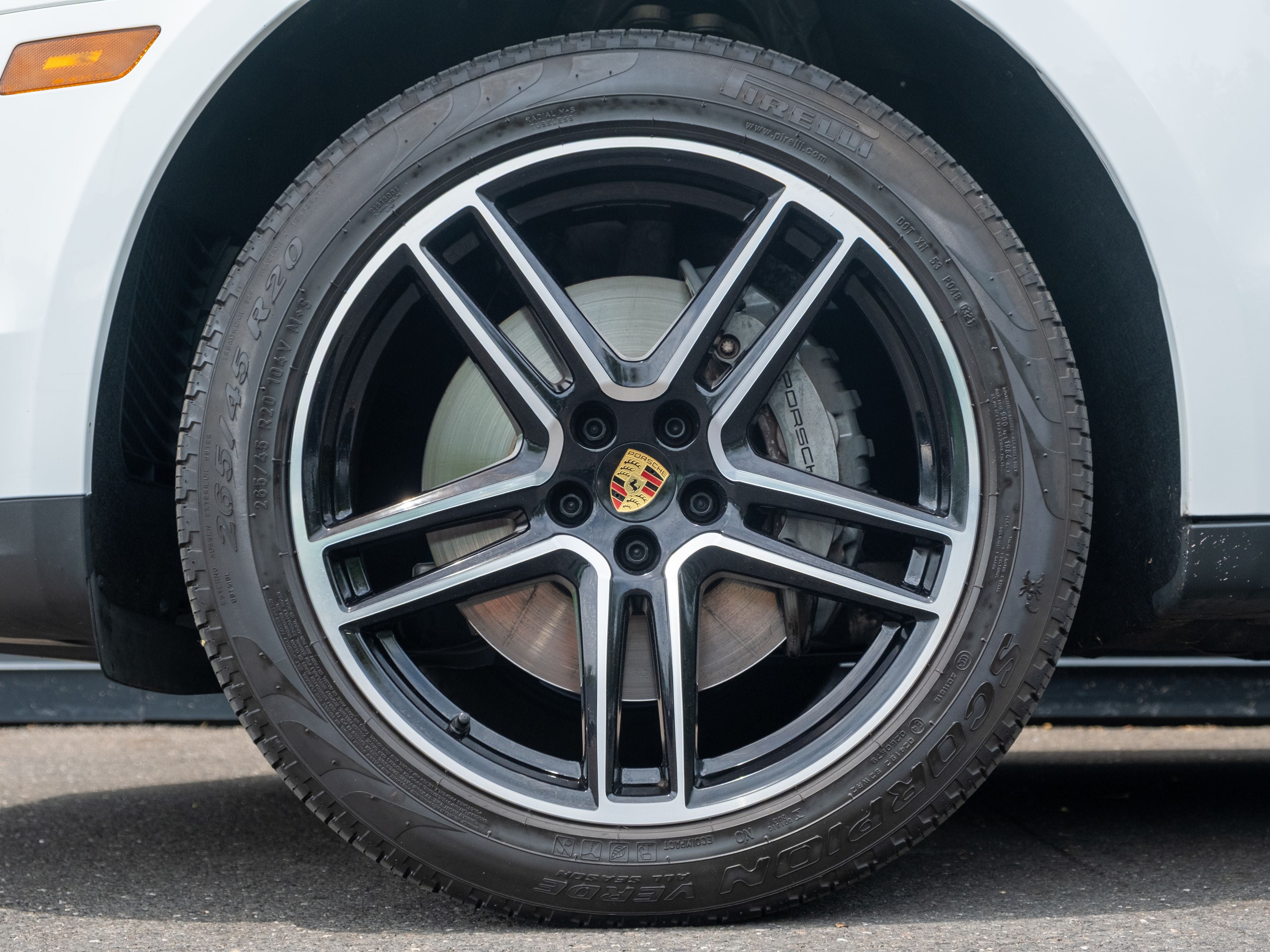 2021 Porsche Macan S