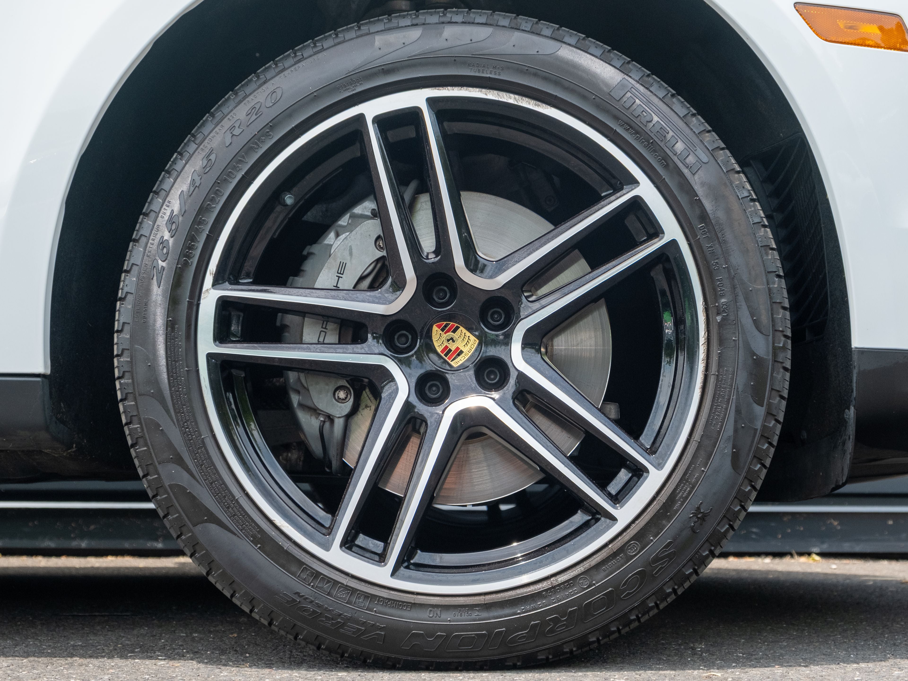 2021 Porsche Macan S
