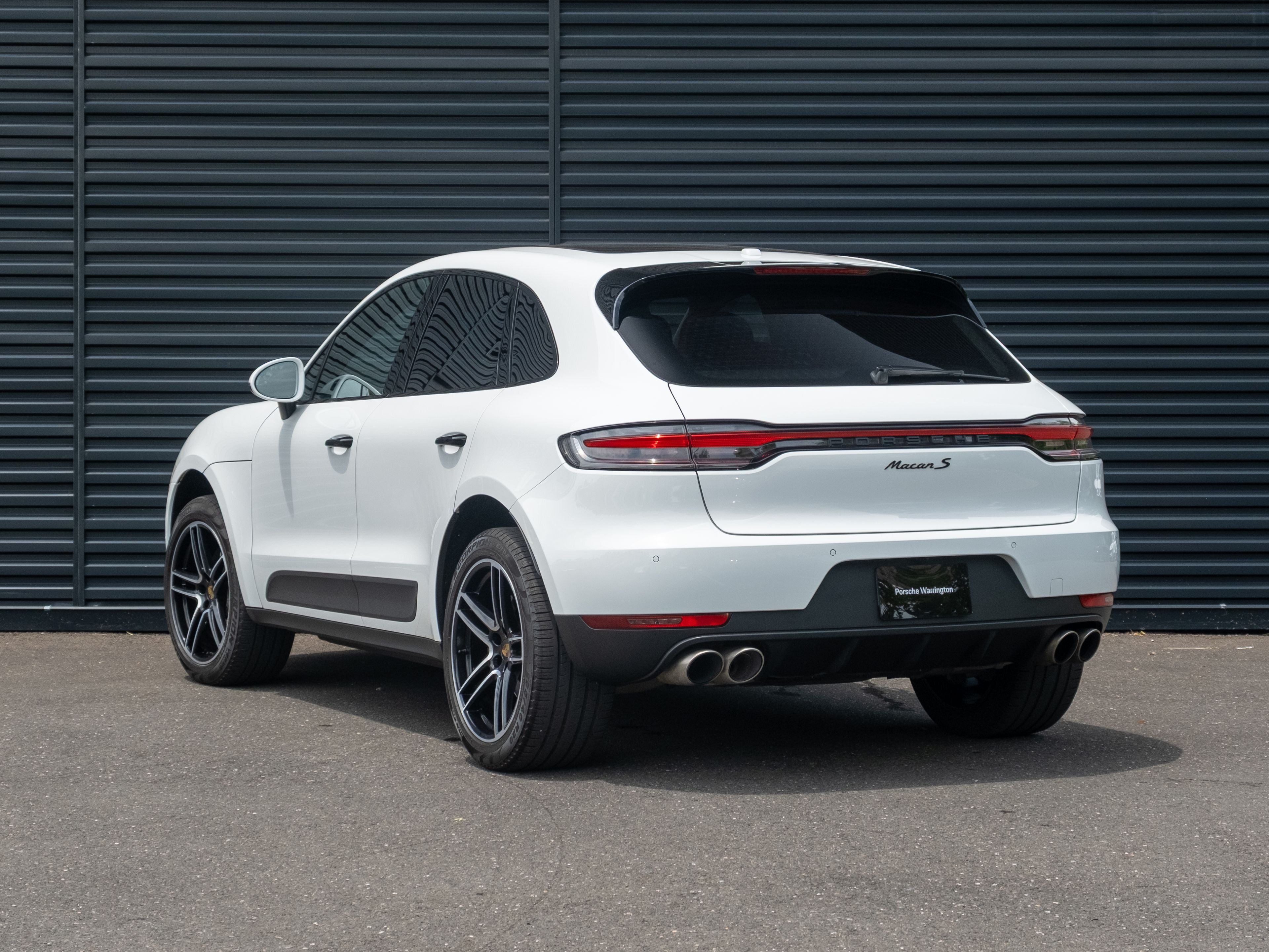 2021 Porsche Macan S