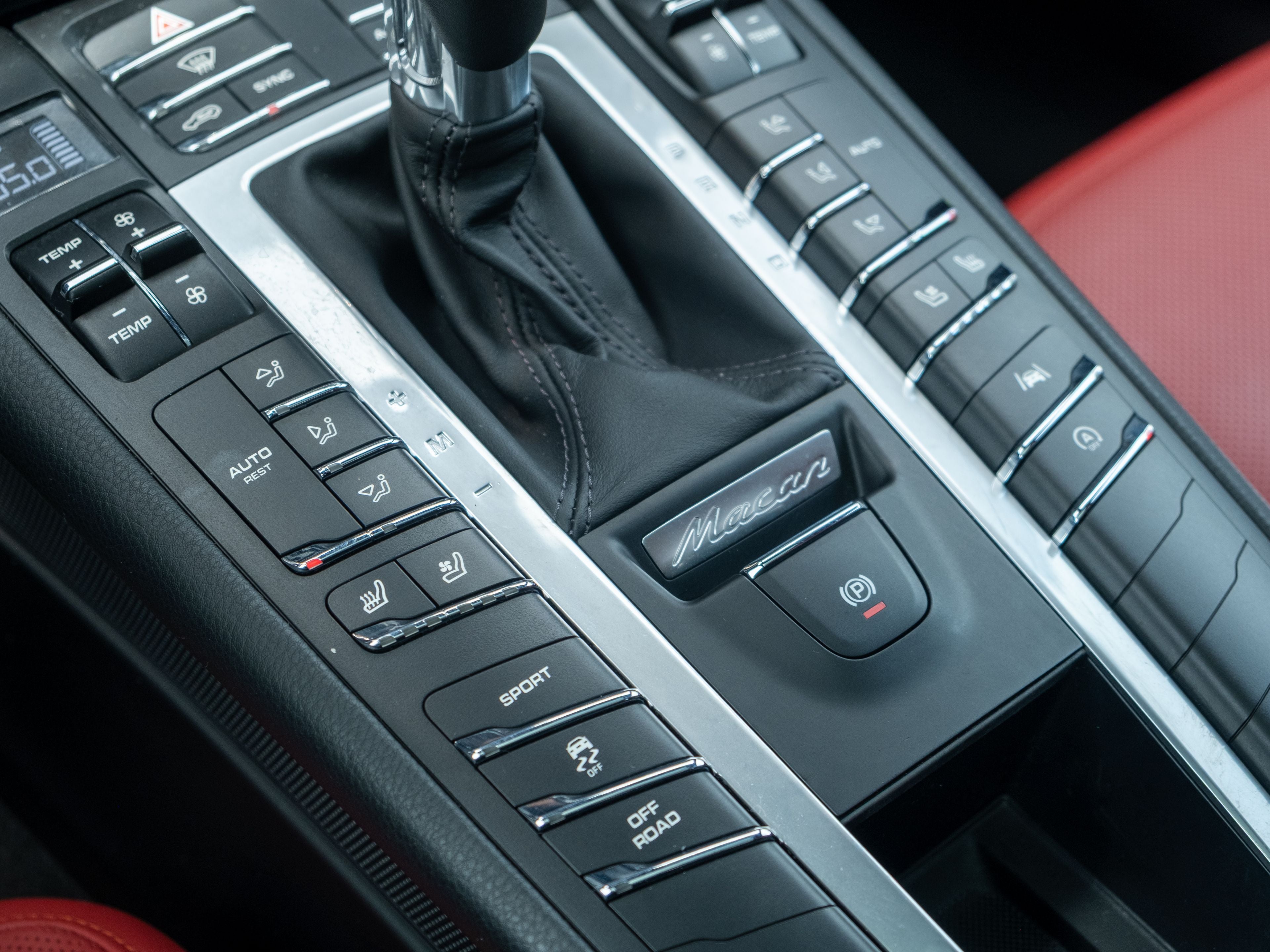 2021 Porsche Macan S