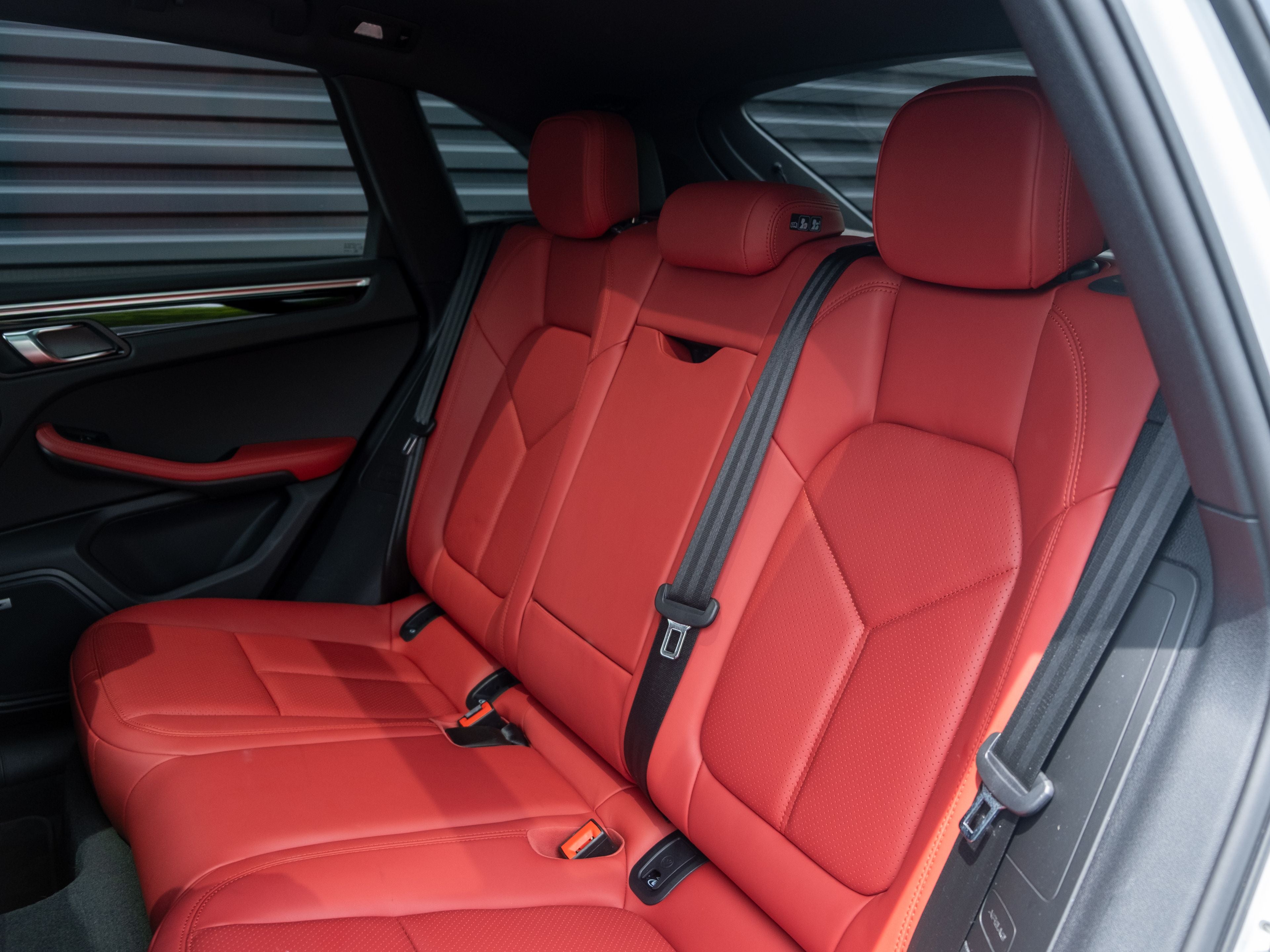 2021 Porsche Macan S