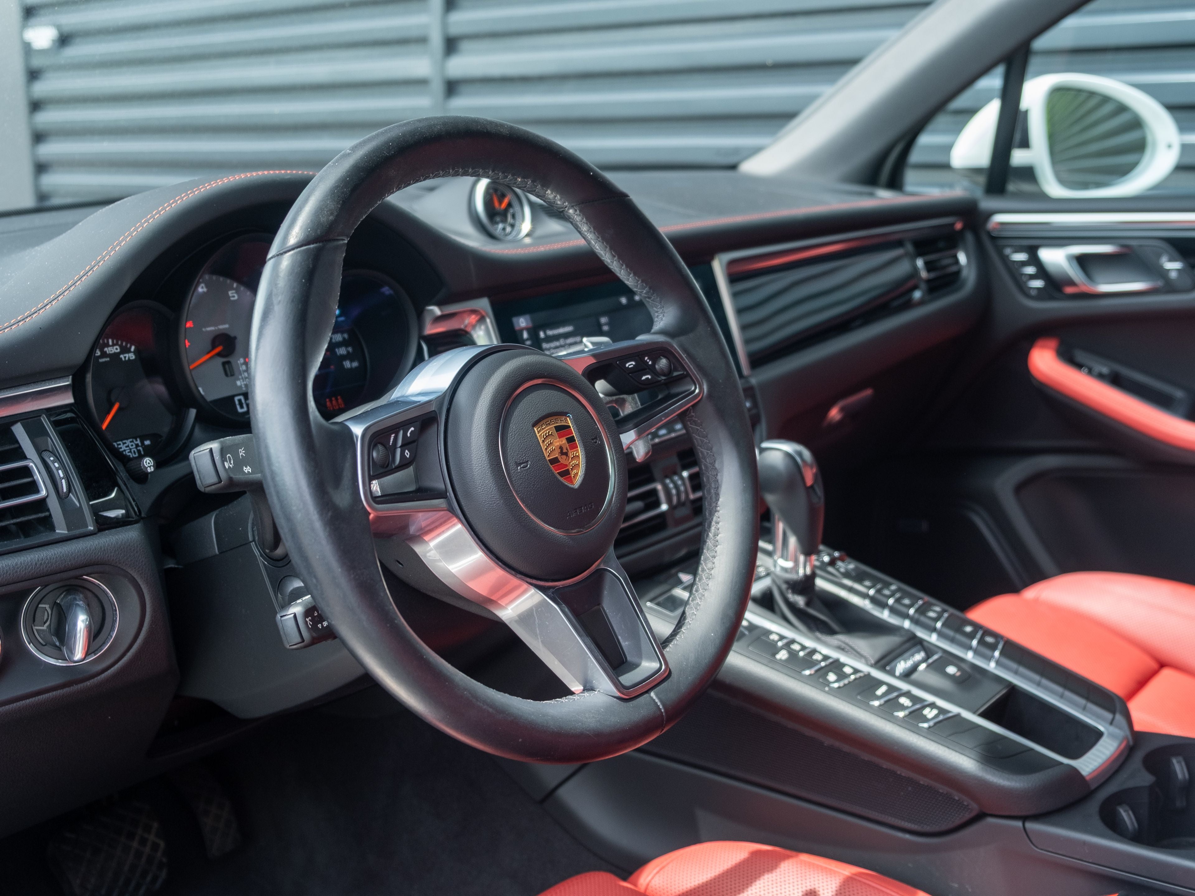 2021 Porsche Macan S