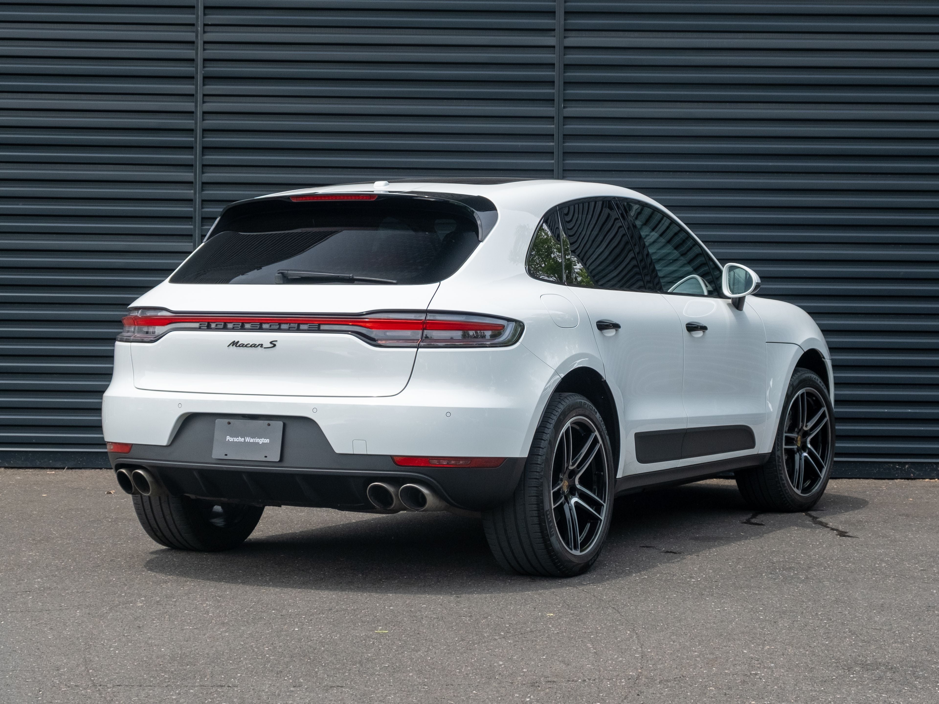 2021 Porsche Macan S