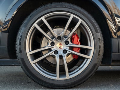 2022 Porsche Cayenne S Platinum Edition