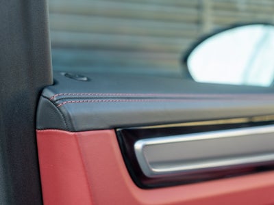 2022 Porsche Cayenne S Platinum Edition