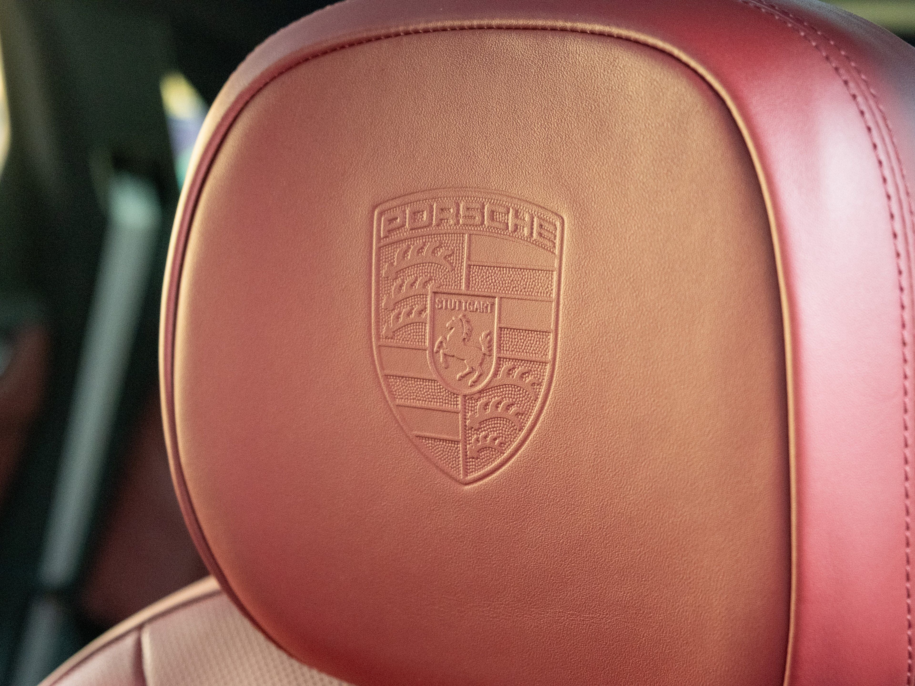 2022 Porsche Cayenne S Platinum Edition