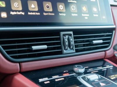 2022 Porsche Cayenne S Platinum Edition