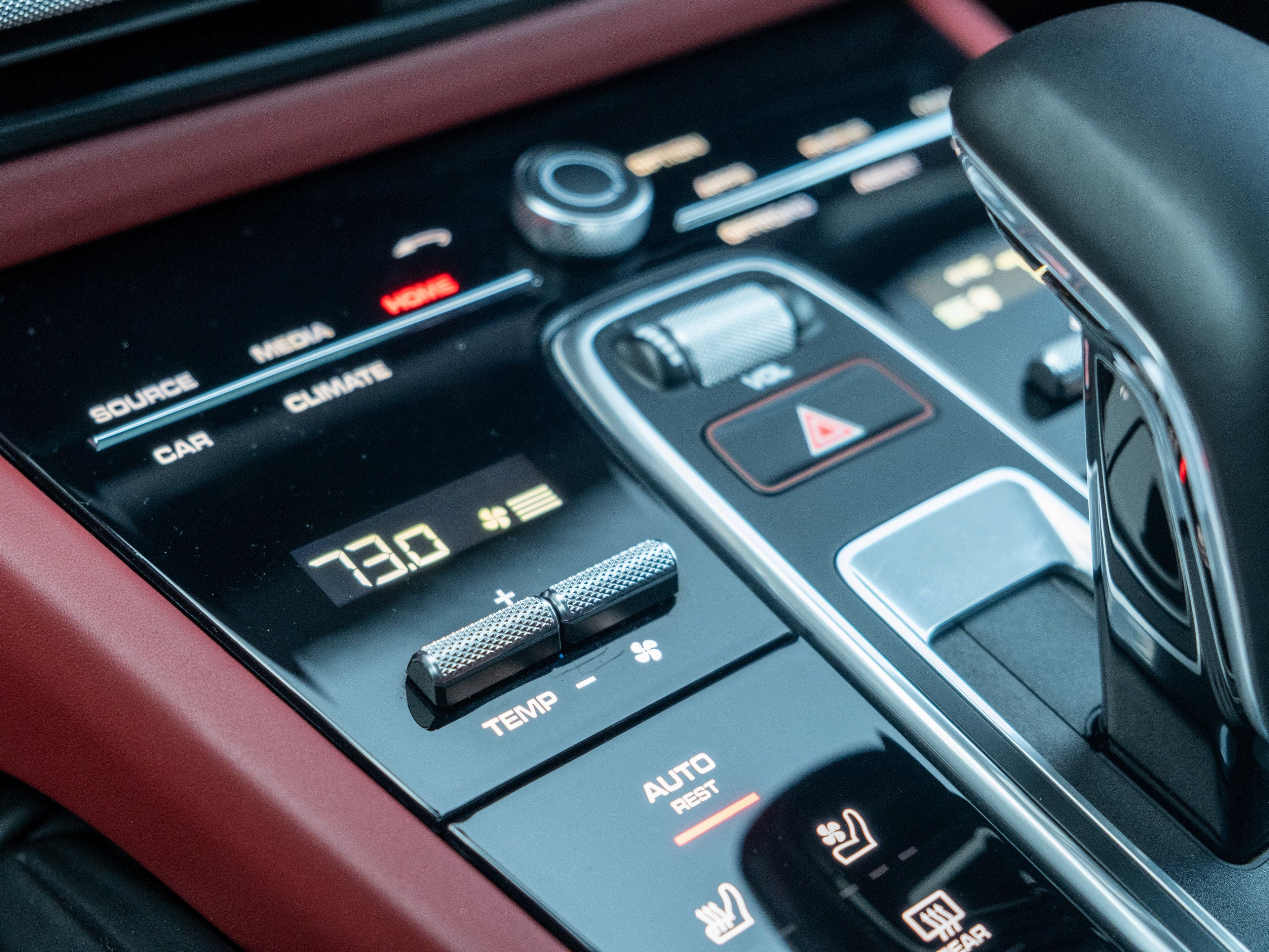 2022 Porsche Cayenne S Platinum Edition