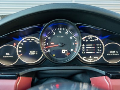 2022 Porsche Cayenne S Platinum Edition