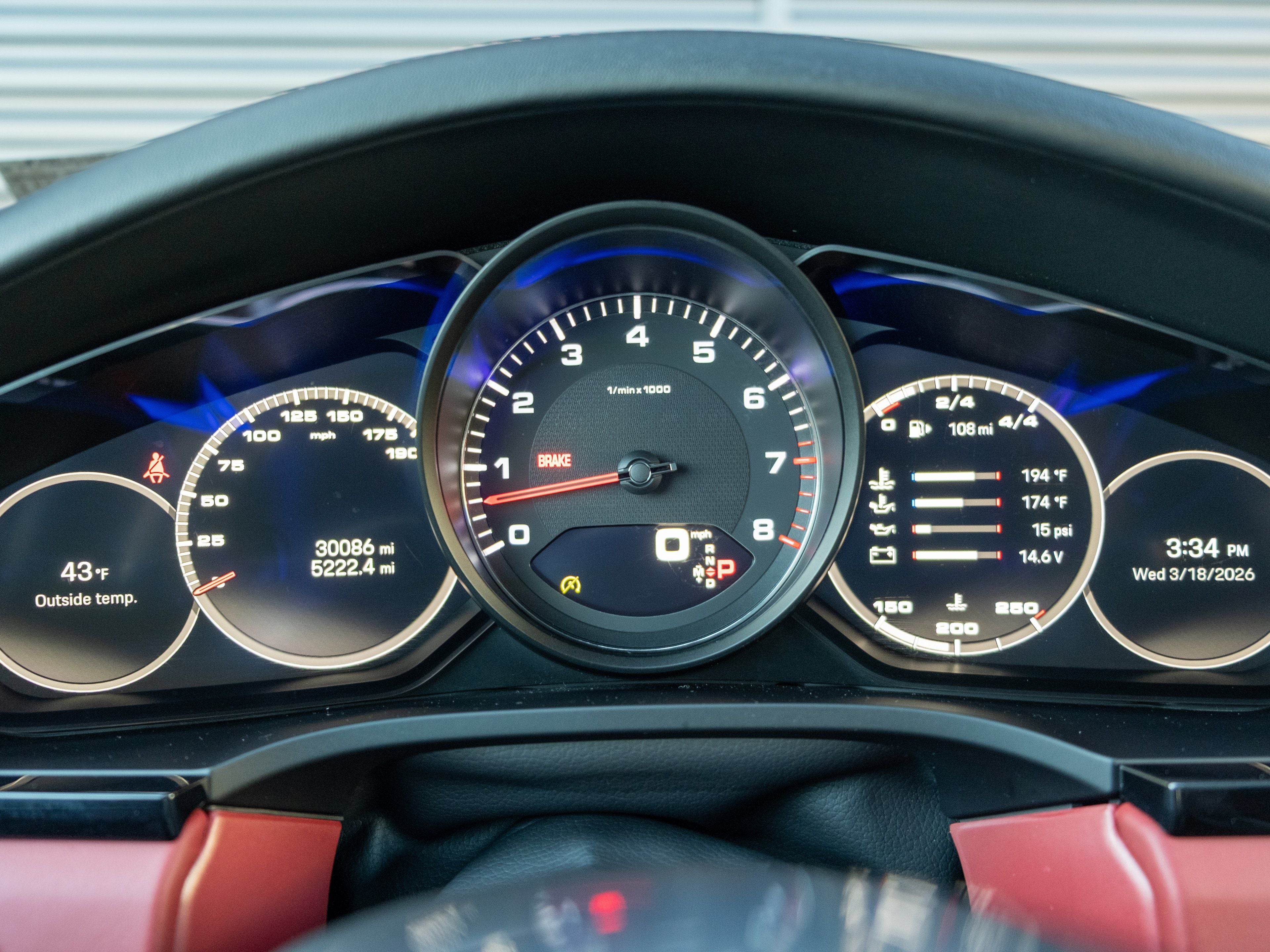 2022 Porsche Cayenne S Platinum Edition