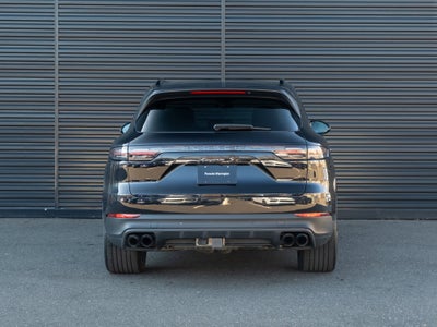 2022 Porsche Cayenne S Platinum Edition