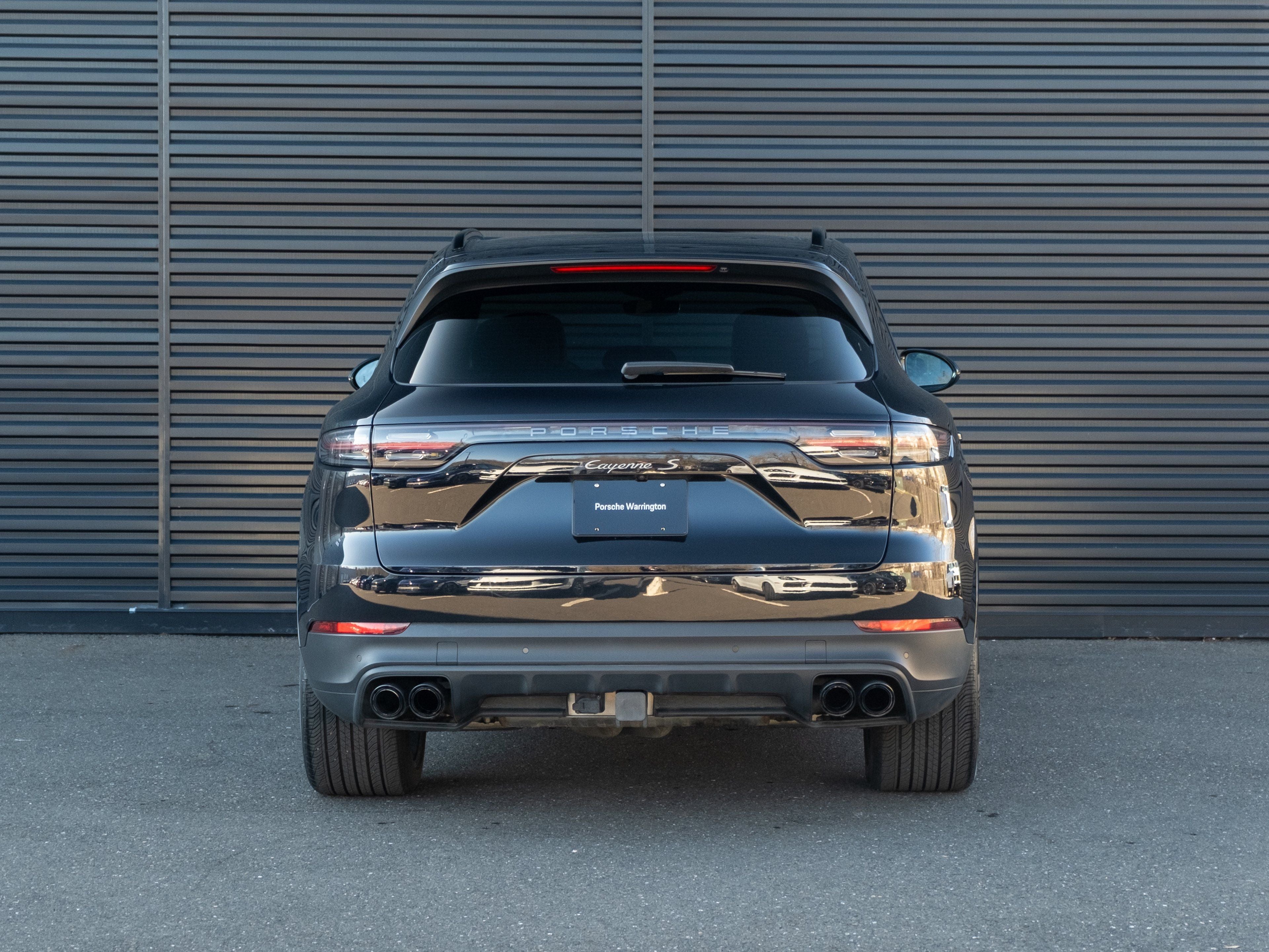 2022 Porsche Cayenne S Platinum Edition