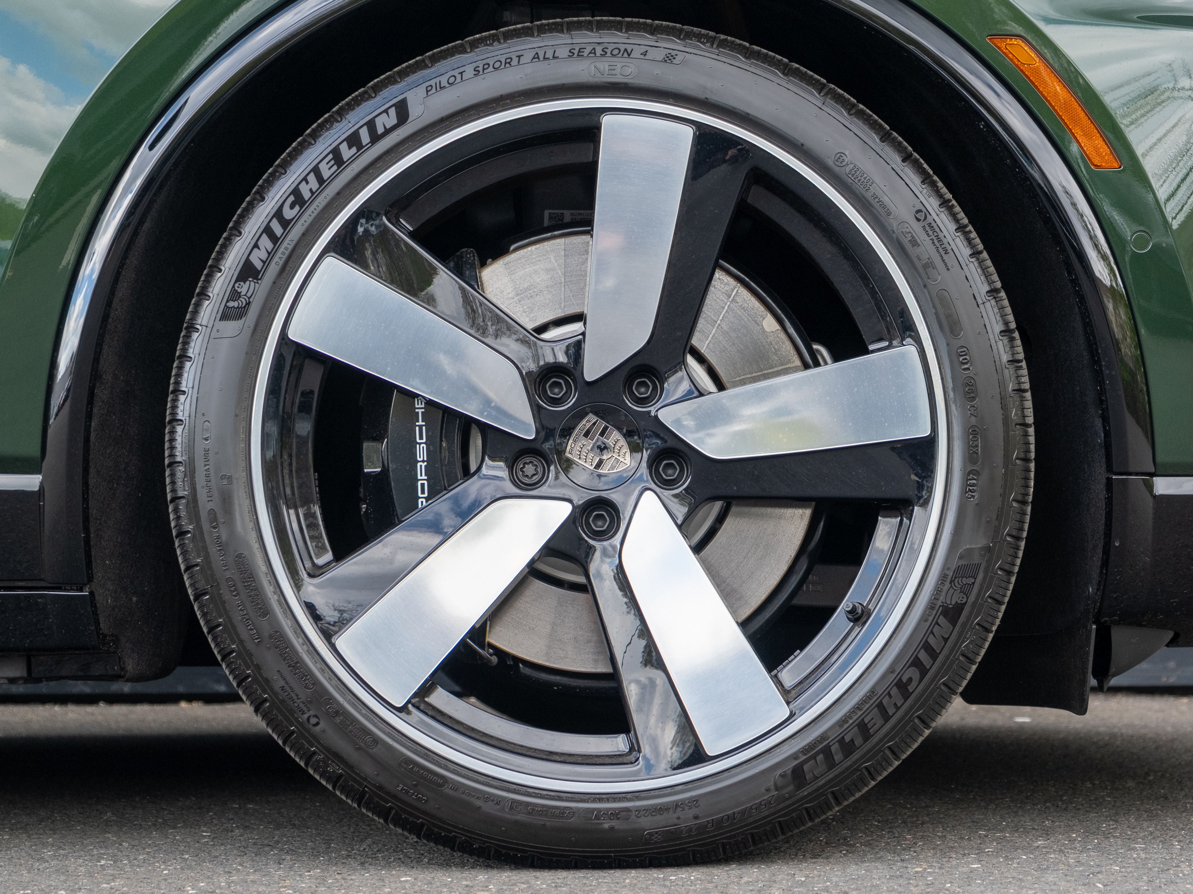 2026 Porsche Macan Electric Turbo