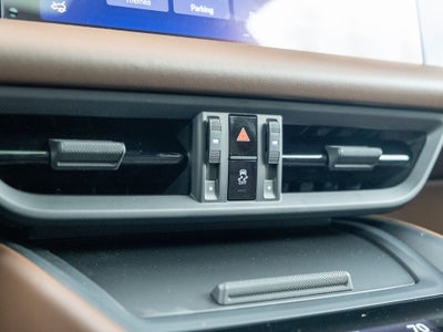 2026 Porsche Macan Electric Turbo