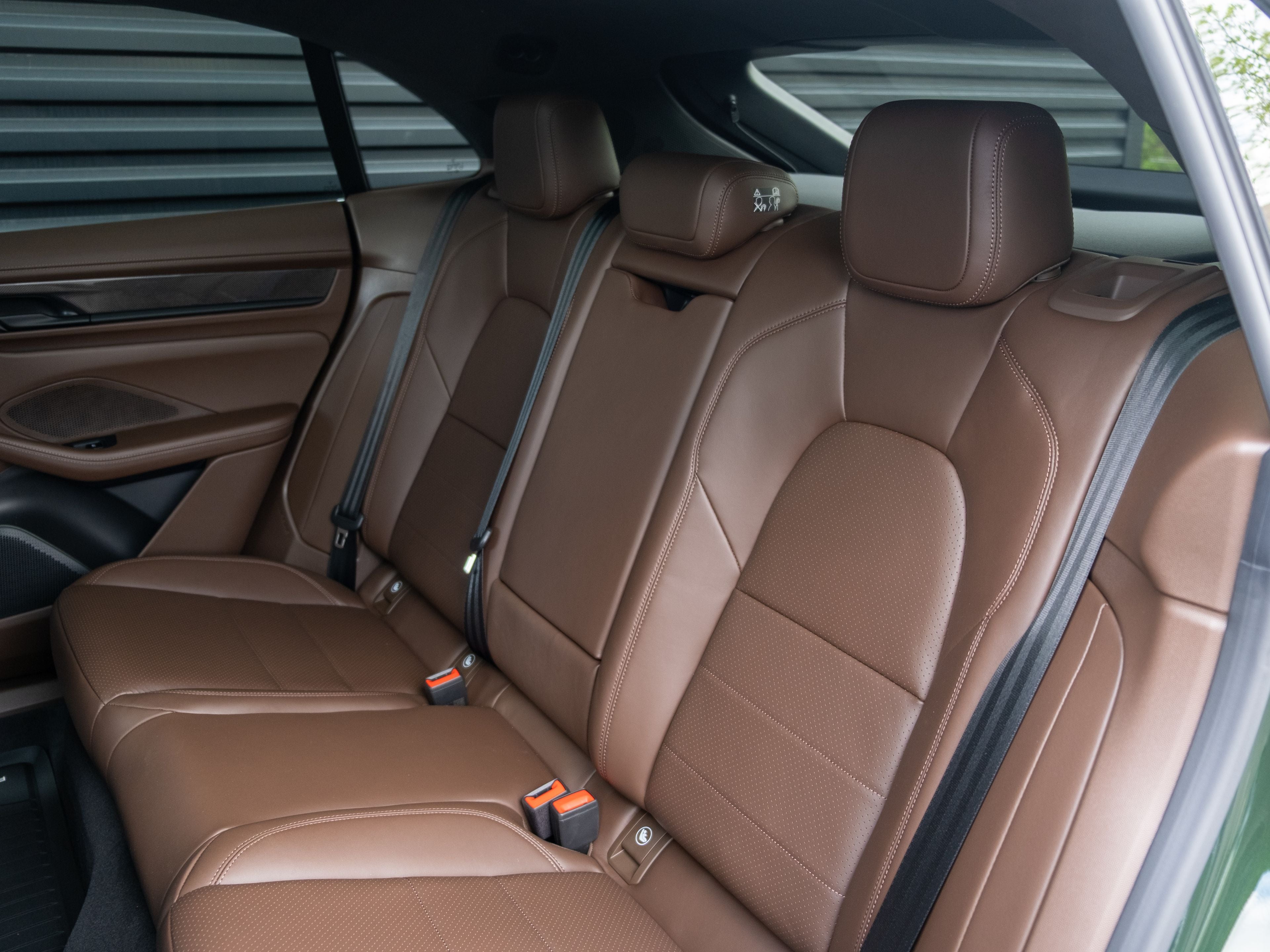 2026 Porsche Macan Electric Turbo