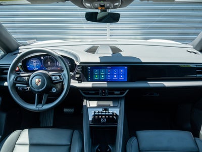 2025 Porsche Macan Electric EV