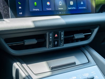 2025 Porsche Macan Electric EV