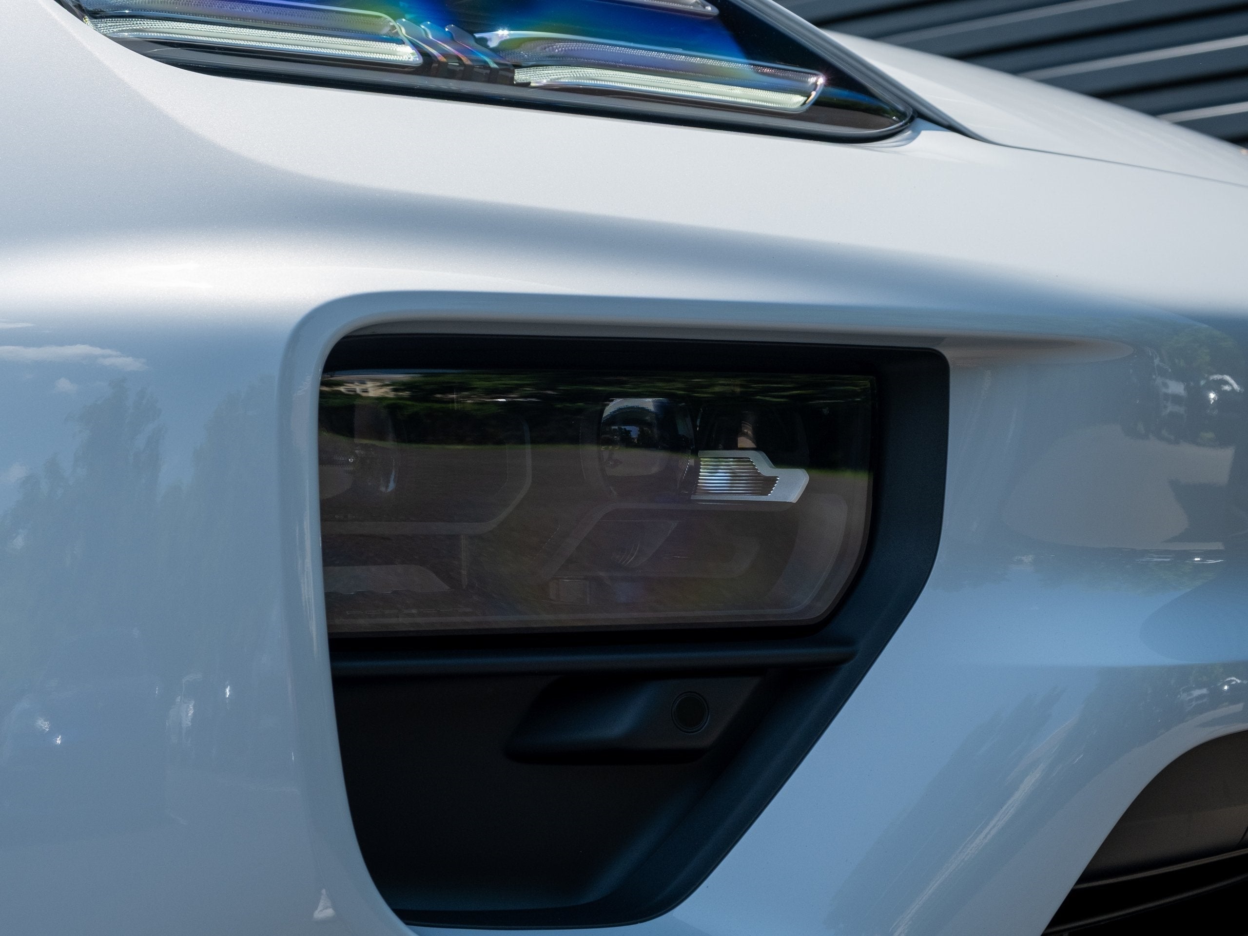 2025 Porsche Macan Electric EV