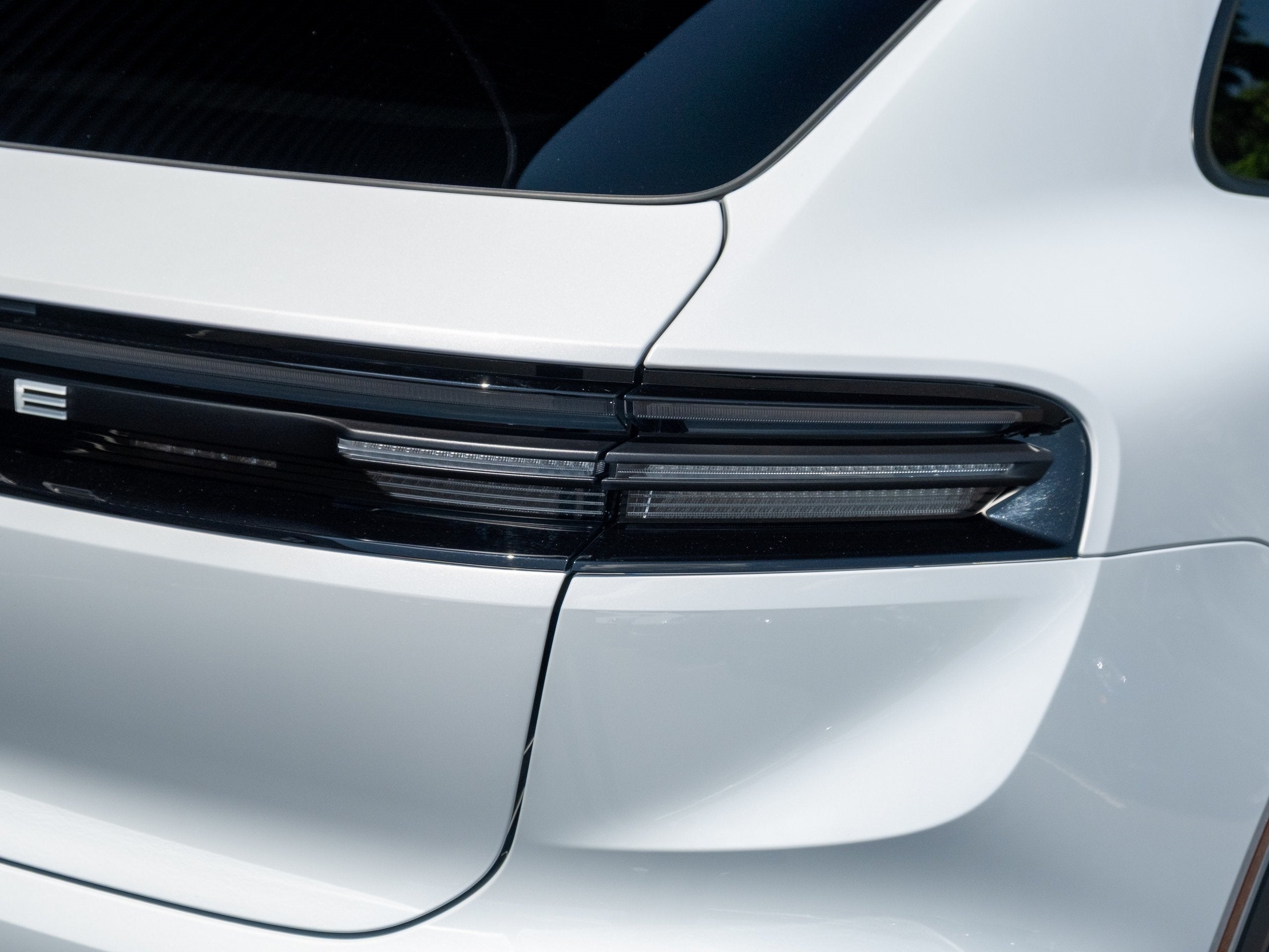 2025 Porsche Macan Electric EV