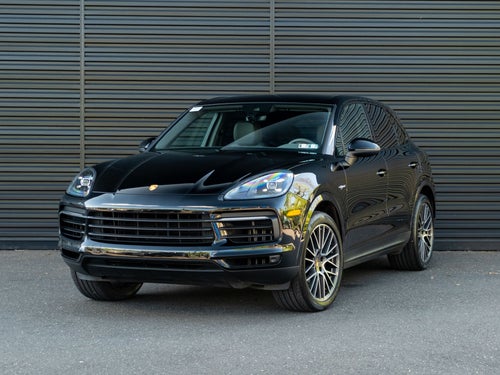 2022 Porsche Cayenne E-Hybrid Base