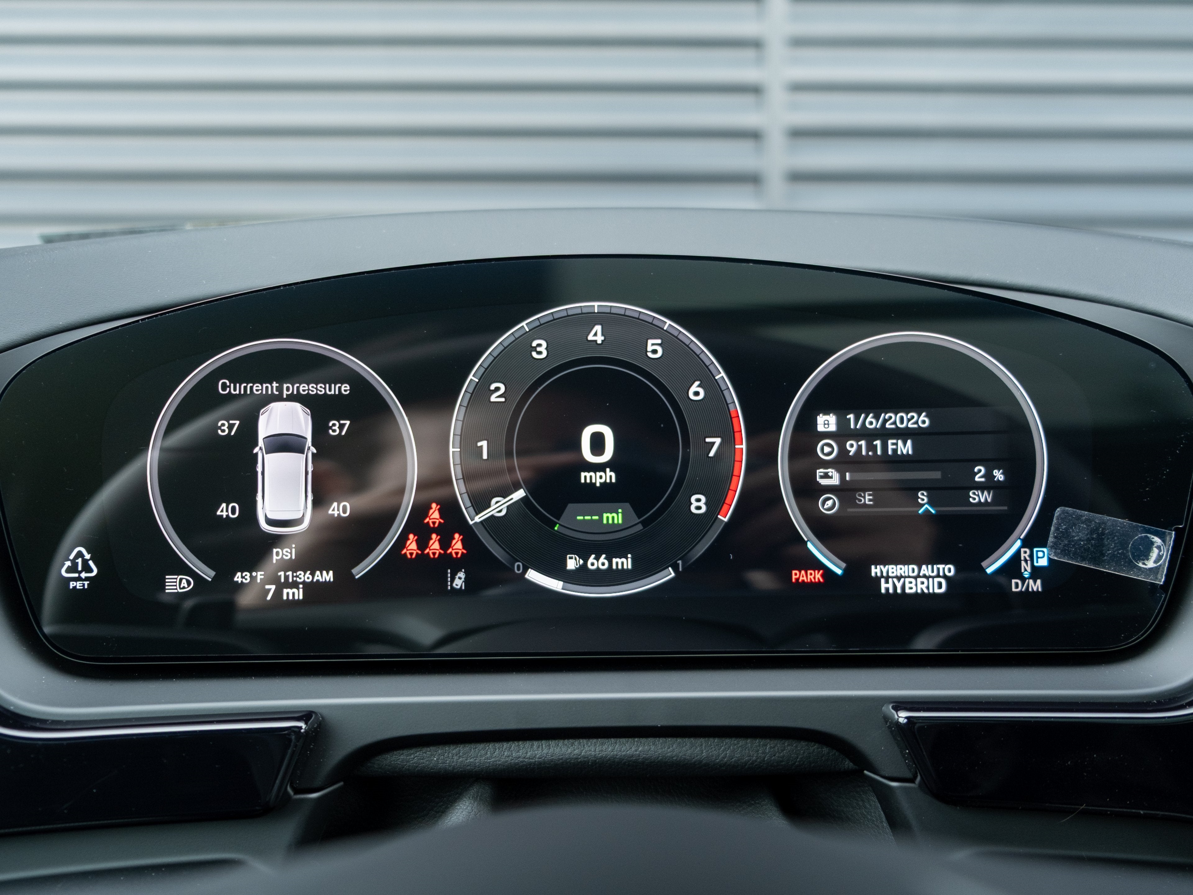 2026 Porsche Cayenne E-Hybrid Base